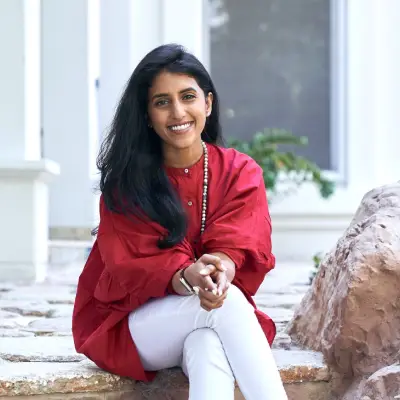 Niya, Amzo Care team member